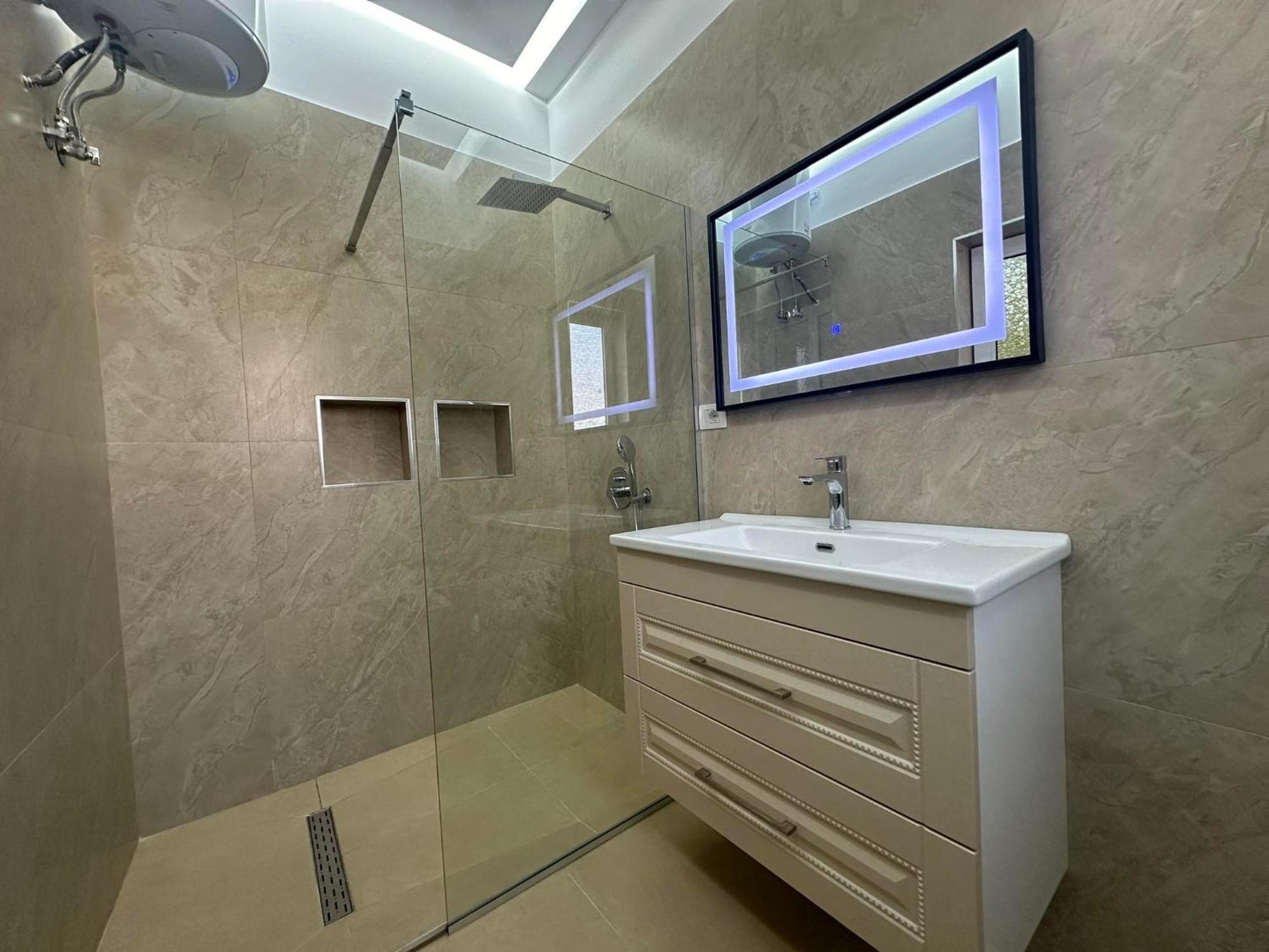 Algen Room'S Berat Dış mekan fotoğraf